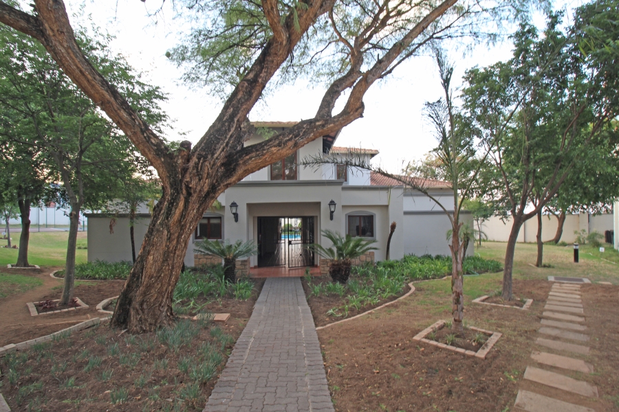 2 Bedroom Property for Sale in Paulshof Gauteng