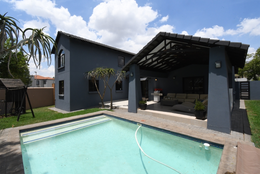 3 Bedroom Property for Sale in Carlswald Gauteng