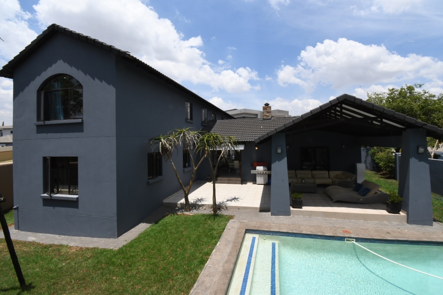 3 Bedroom Property for Sale in Carlswald Gauteng