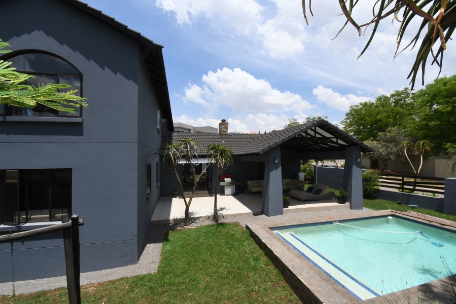 3 Bedroom Property for Sale in Carlswald Gauteng