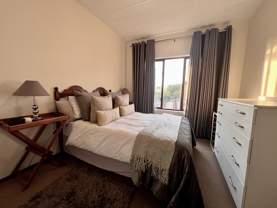 To Let 2 Bedroom Property for Rent in Douglasdale Gauteng