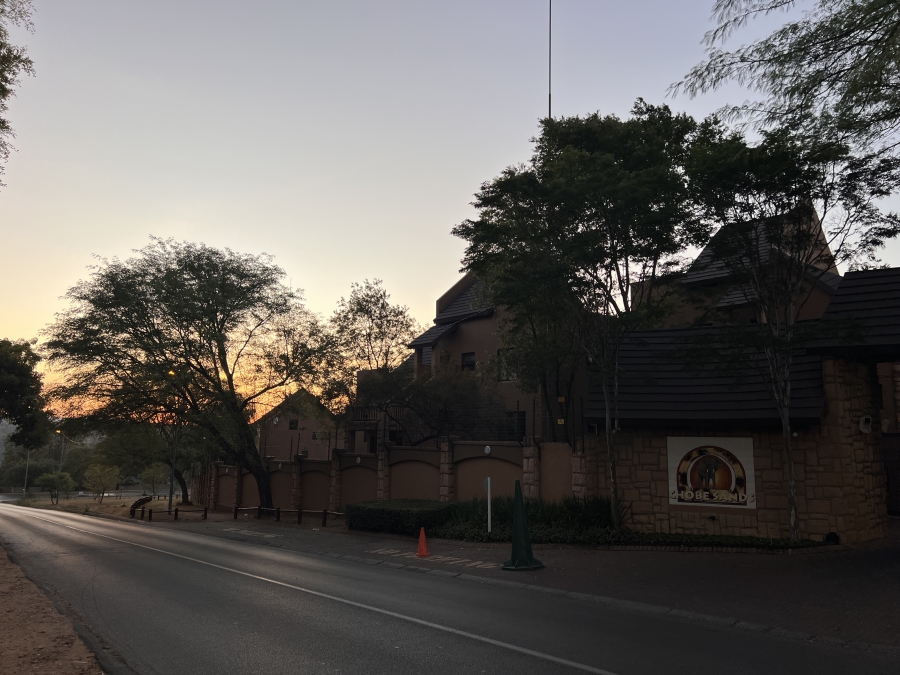 To Let 2 Bedroom Property for Rent in Douglasdale Gauteng