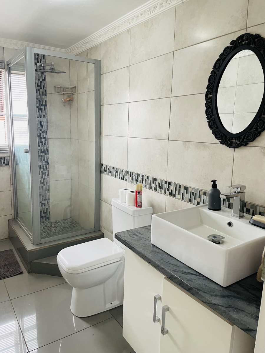 13 Bedroom Property for Sale in Rangeview Gauteng