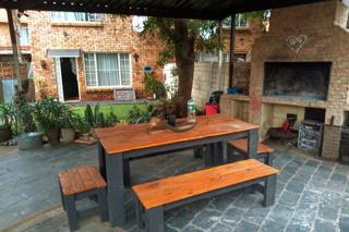 To Let 2 Bedroom Property for Rent in Sinoville Gauteng