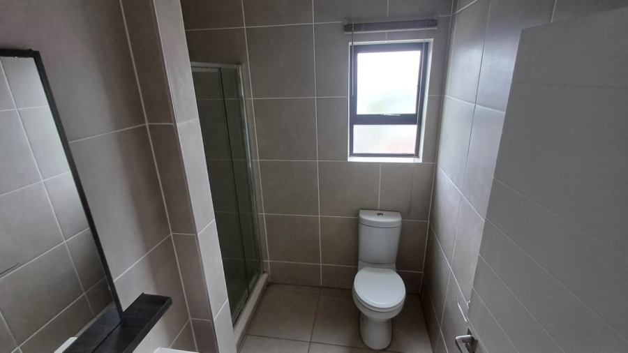 To Let 1 Bedroom Property for Rent in Oakdene Gauteng