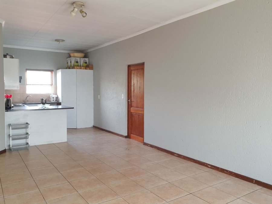 2 Bedroom Property for Sale in Paulshof Gauteng