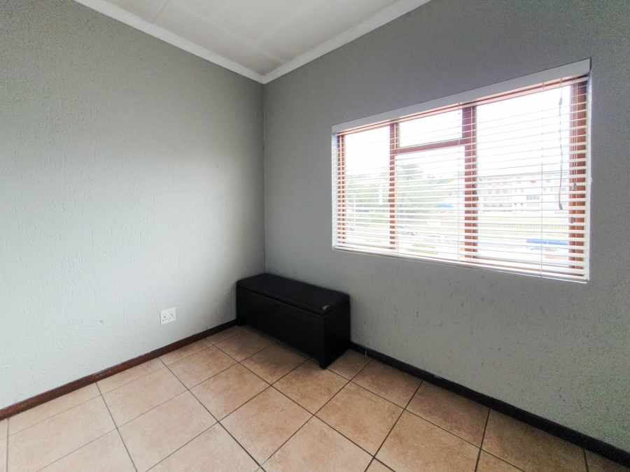 2 Bedroom Property for Sale in Paulshof Gauteng