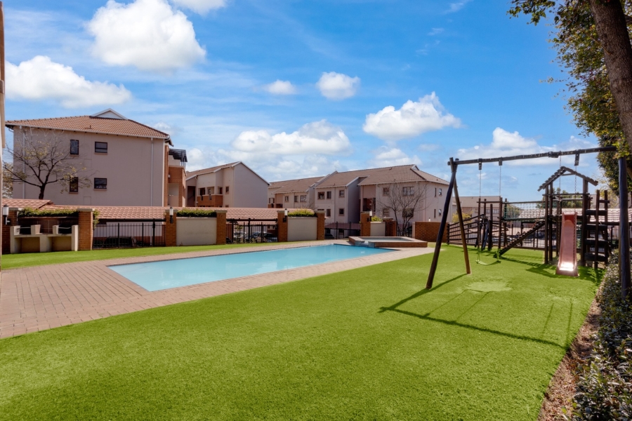 2 Bedroom Property for Sale in Paulshof Gauteng