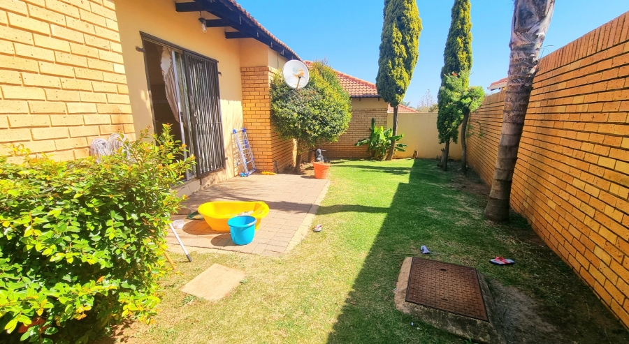 3 Bedroom Property for Sale in Halfway Gardens Gauteng