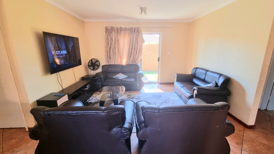 3 Bedroom Property for Sale in Halfway Gardens Gauteng