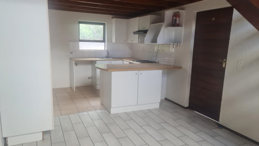 2 Bedroom Property for Sale in Sunninghill Gauteng