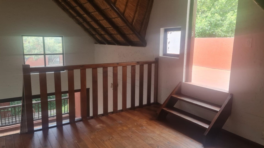 2 Bedroom Property for Sale in Sunninghill Gauteng