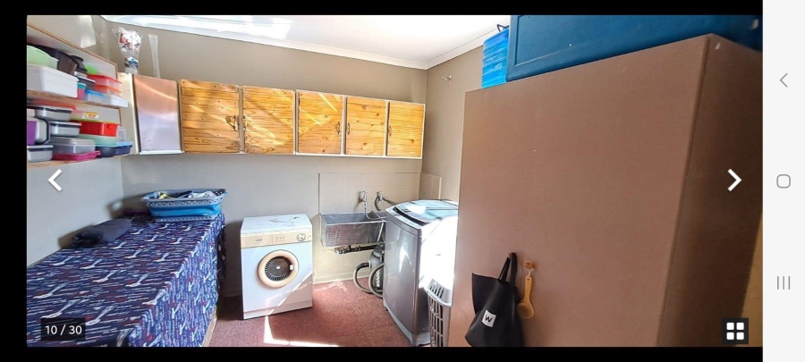 To Let 5 Bedroom Property for Rent in Krugersdorp West Gauteng