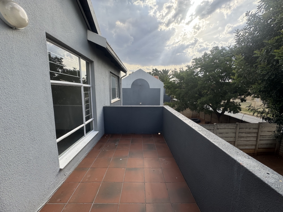 2 Bedroom Property for Sale in Germiston South Gauteng