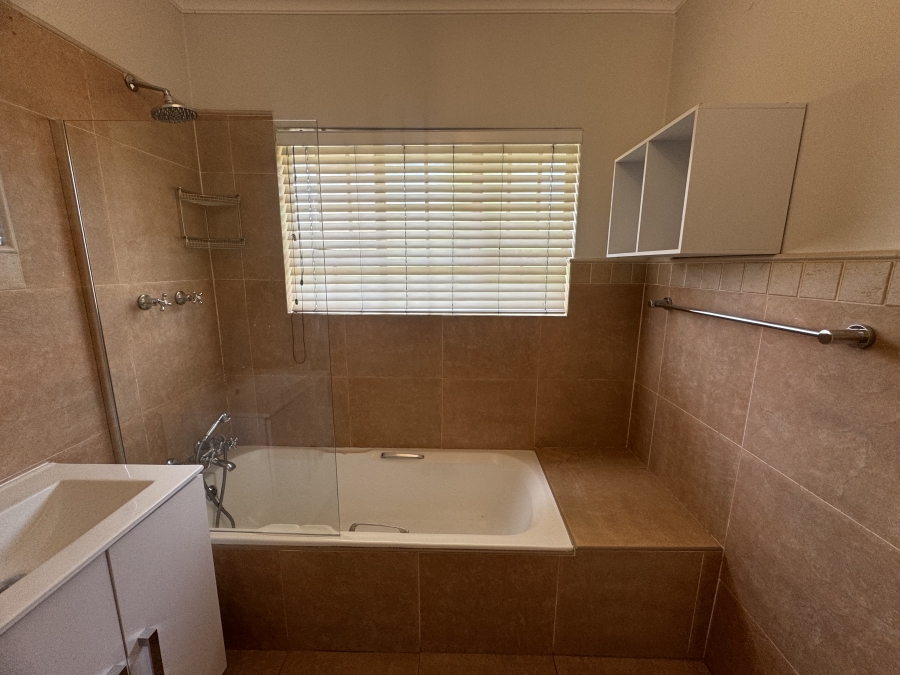 2 Bedroom Property for Sale in Brentwood Park Gauteng