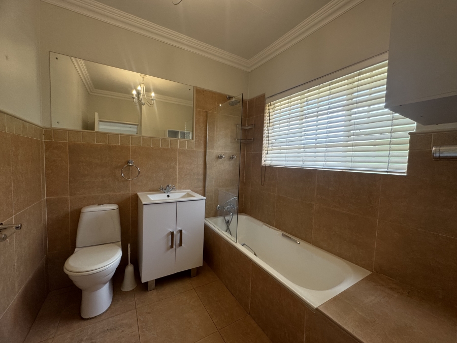 2 Bedroom Property for Sale in Brentwood Park Gauteng