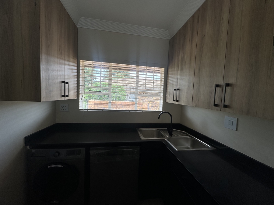 2 Bedroom Property for Sale in Brentwood Gauteng