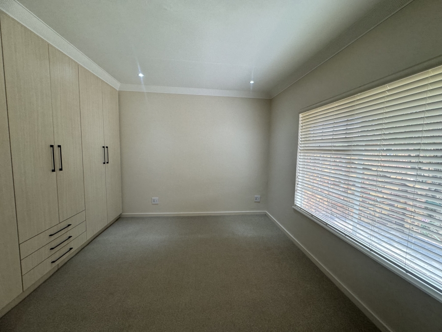 2 Bedroom Property for Sale in Brentwood Gauteng