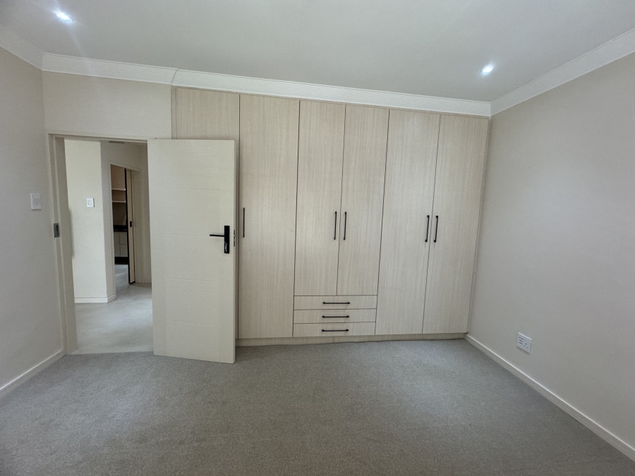 2 Bedroom Property for Sale in Brentwood Gauteng