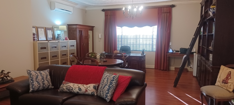 3 Bedroom Property for Sale in Meyerton Central Gauteng