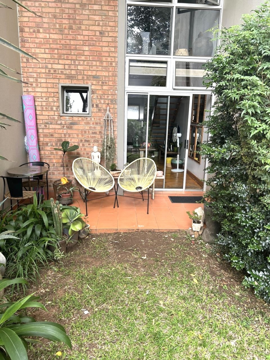 To Let 1 Bedroom Property for Rent in Sandown Gauteng