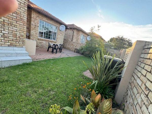 To Let 3 Bedroom Property for Rent in Noordwyk Gauteng