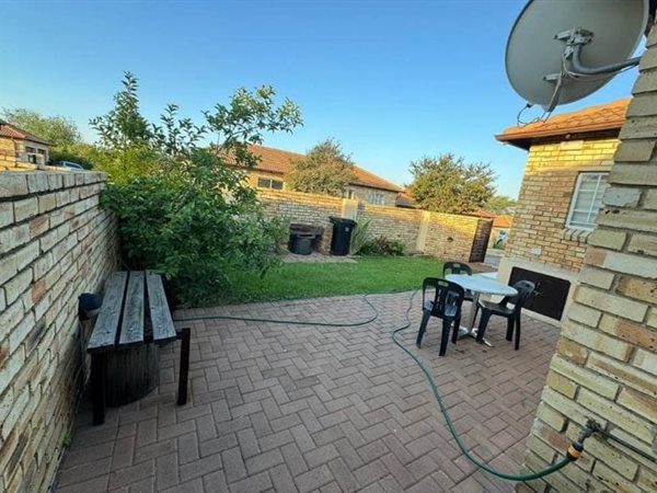 To Let 3 Bedroom Property for Rent in Noordwyk Gauteng