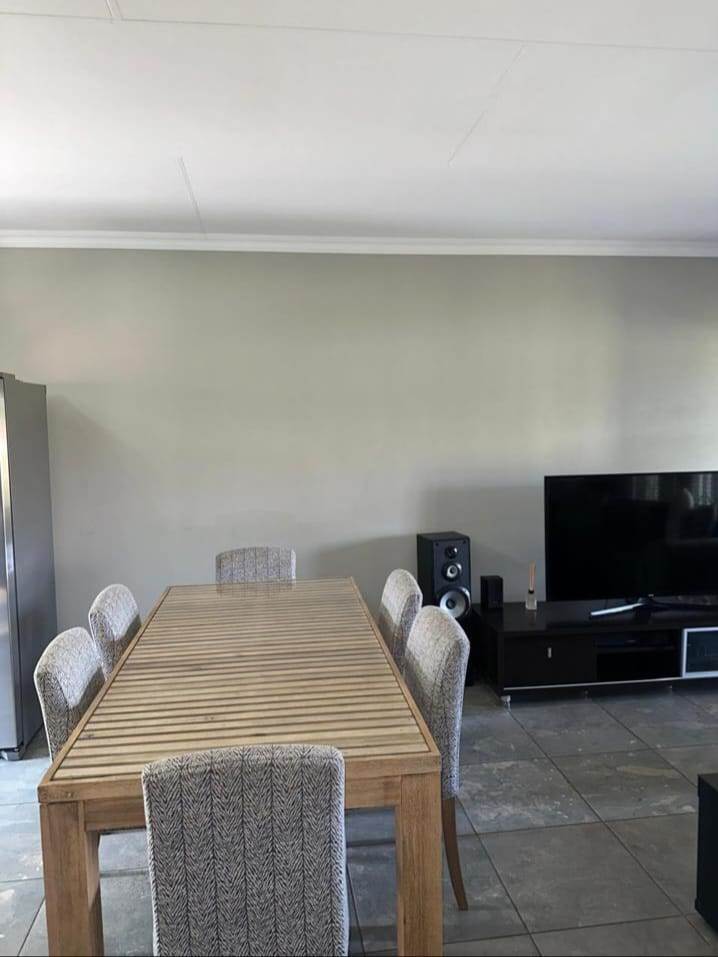 To Let 2 Bedroom Property for Rent in Noordwyk Gauteng