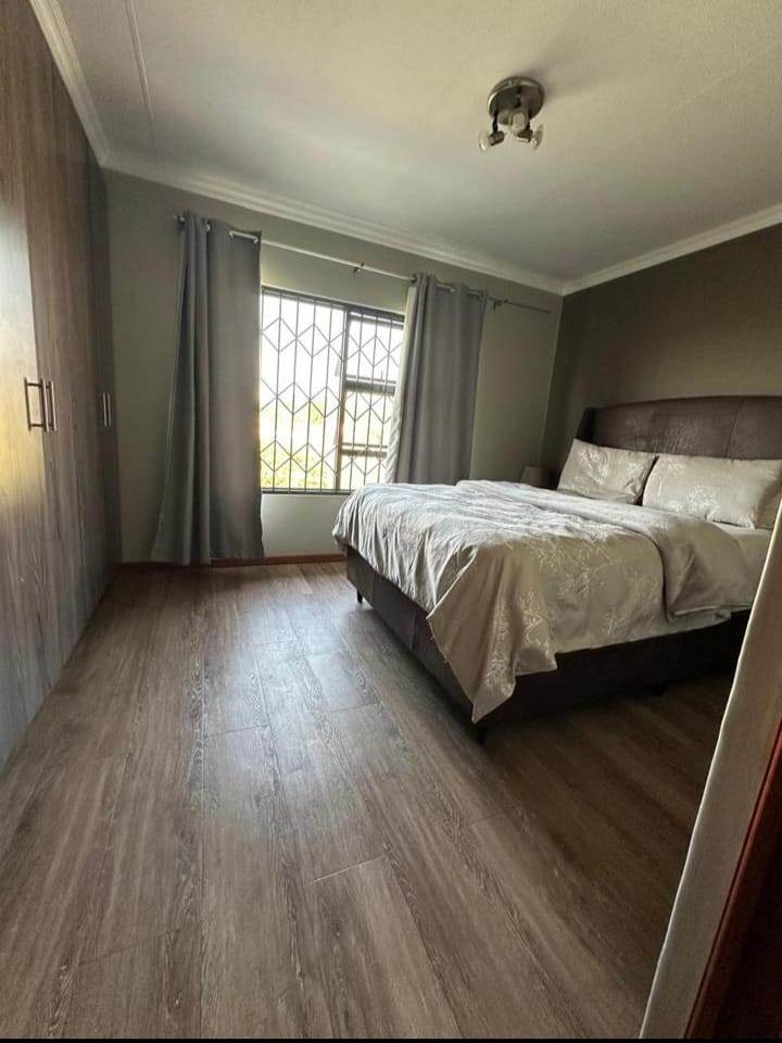 To Let 2 Bedroom Property for Rent in Noordwyk Gauteng