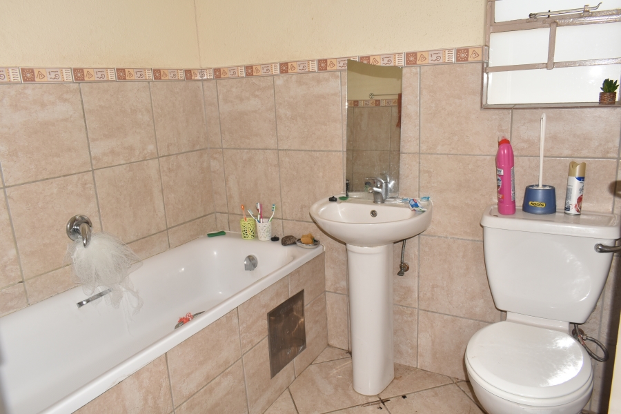 To Let 3 Bedroom Property for Rent in Andeon Gauteng