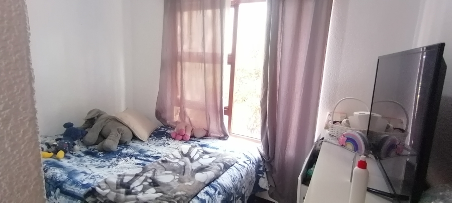 To Let 2 Bedroom Property for Rent in Wilro Park Gauteng