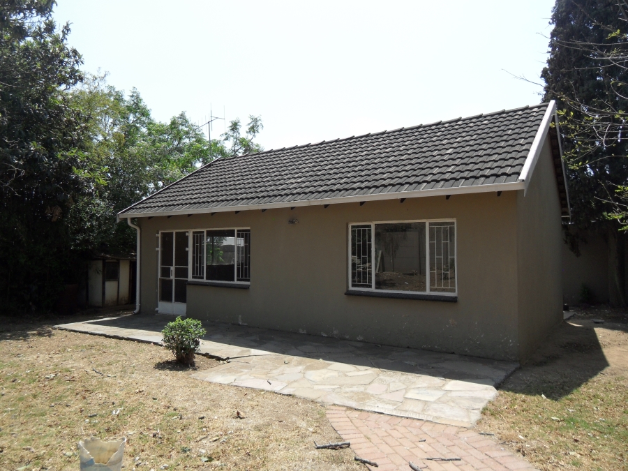 3 Bedroom Property for Sale in Kew Gauteng