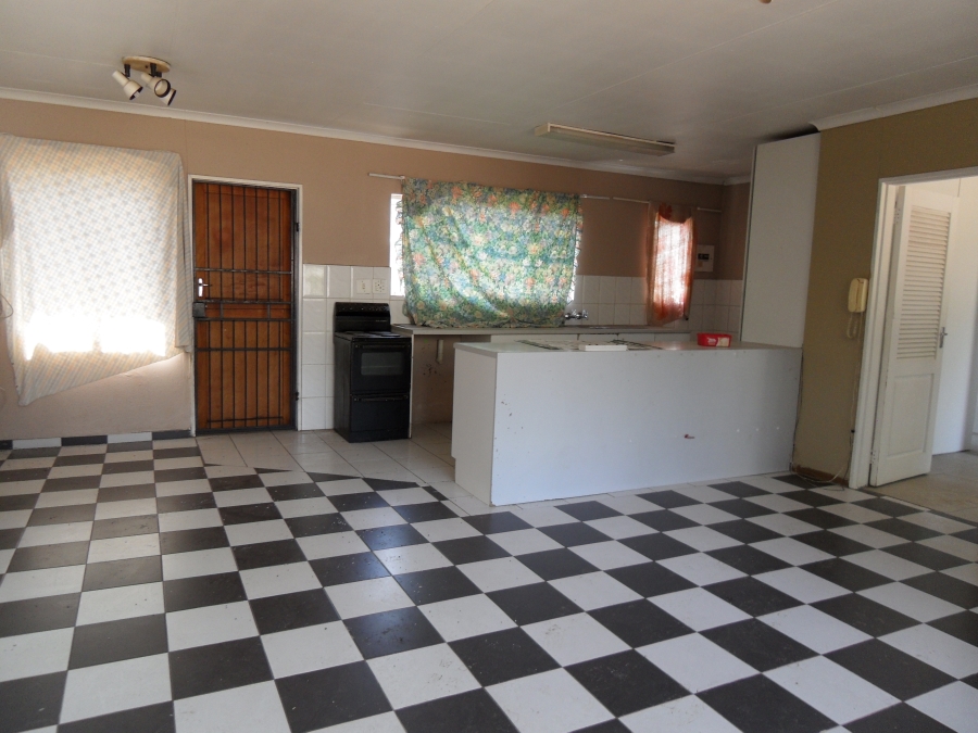 3 Bedroom Property for Sale in Kew Gauteng