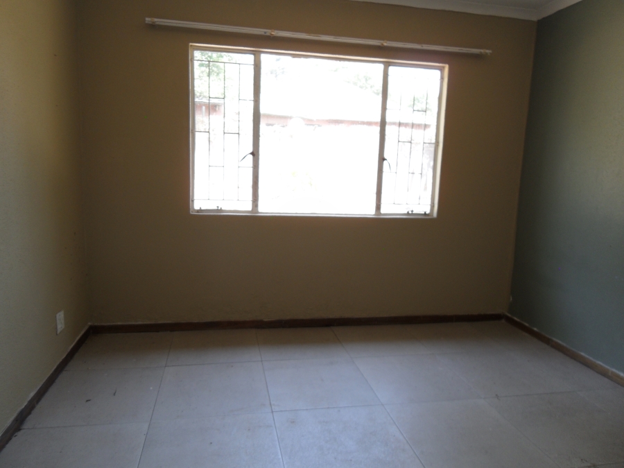 3 Bedroom Property for Sale in Kew Gauteng