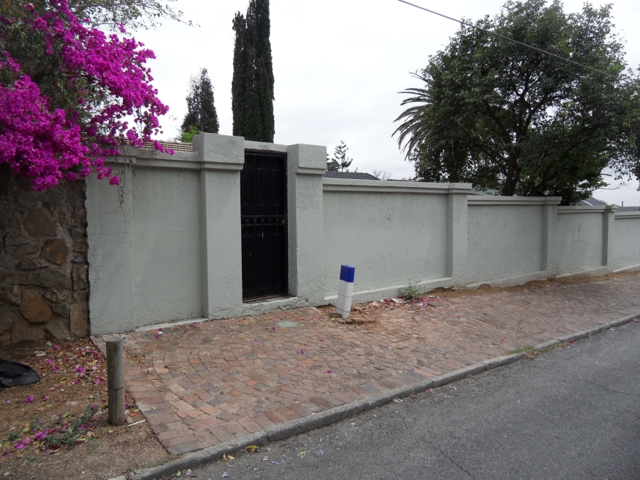 3 Bedroom Property for Sale in Kew Gauteng