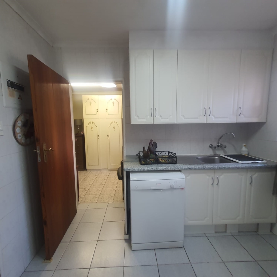 3 Bedroom Property for Sale in Kenleaf Gauteng