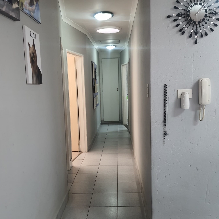 3 Bedroom Property for Sale in Kenleaf Gauteng