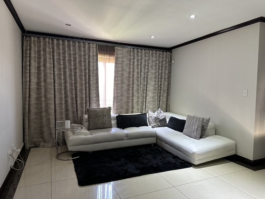 To Let 3 Bedroom Property for Rent in Craigavon Gauteng