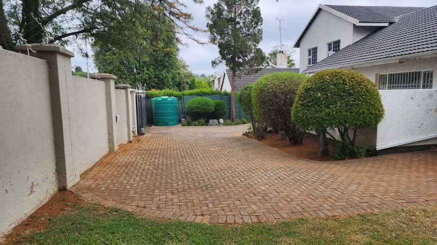 To Let 5 Bedroom Property for Rent in Northcliff Gauteng