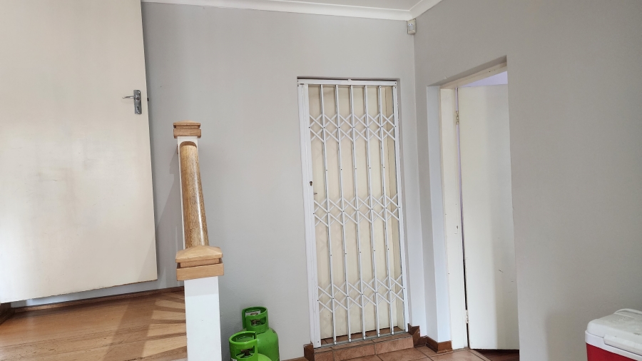 To Let 5 Bedroom Property for Rent in Northcliff Gauteng