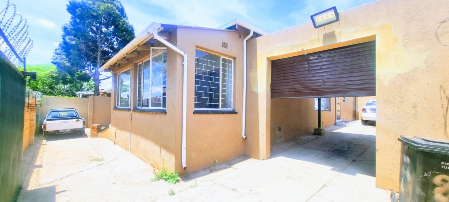 3 Bedroom Property for Sale in Brixton Gauteng