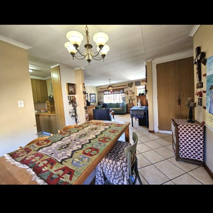 To Let 3 Bedroom Property for Rent in Highveld Gauteng