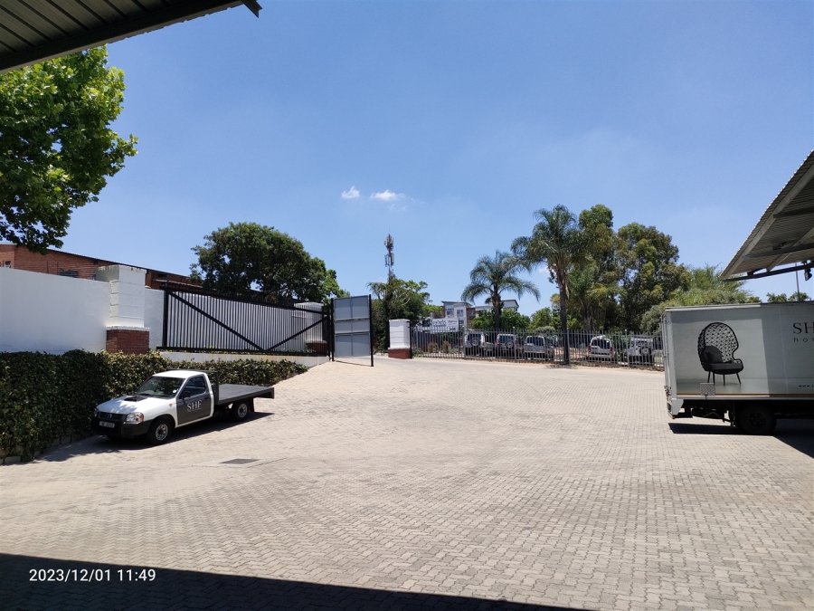 Commercial Property for Sale in Strijdom Park Gauteng