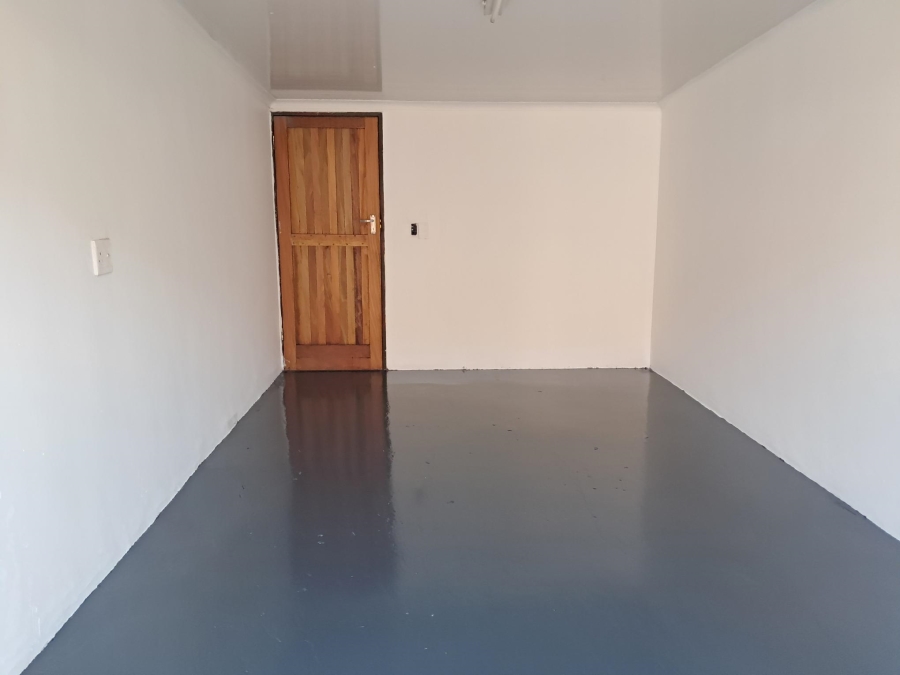 2 Bedroom Property for Sale in Sonneveld Gauteng