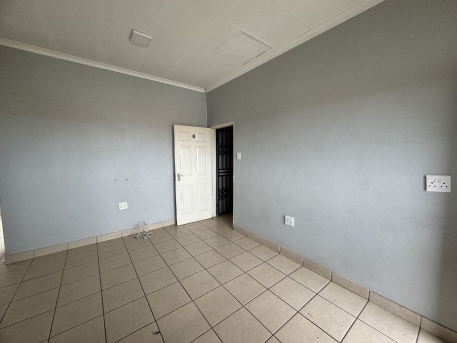 To Let 1 Bedroom Property for Rent in Villa Liza Gauteng