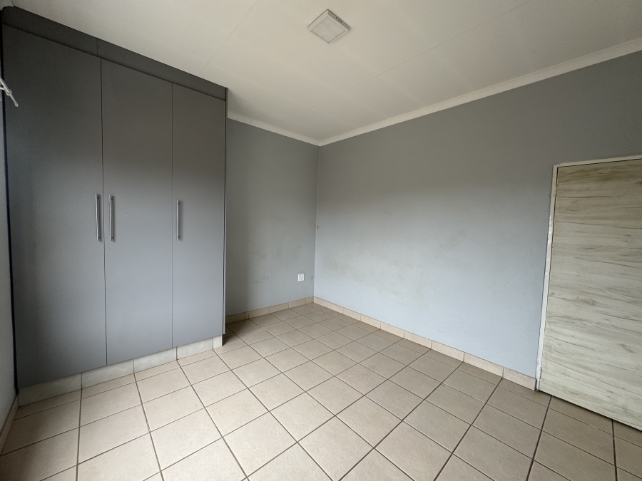 To Let 1 Bedroom Property for Rent in Villa Liza Gauteng