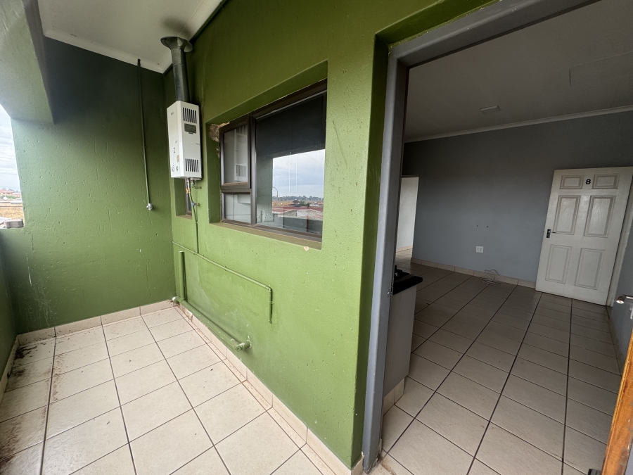 To Let 1 Bedroom Property for Rent in Villa Liza Gauteng