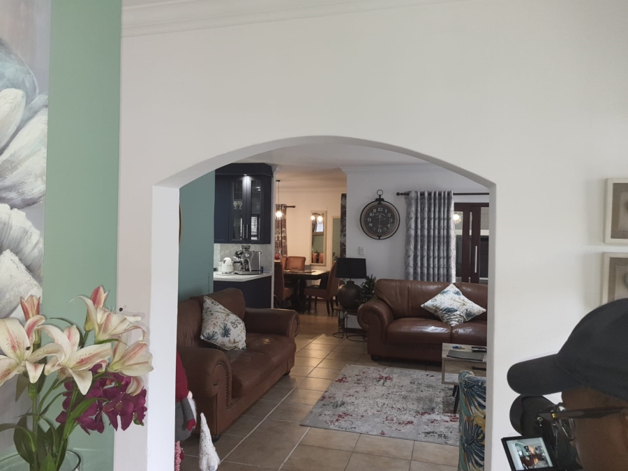 3 Bedroom Property for Sale in Amberfield Gauteng