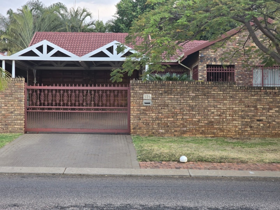 3 Bedroom Property for Sale in Montana Park Gauteng