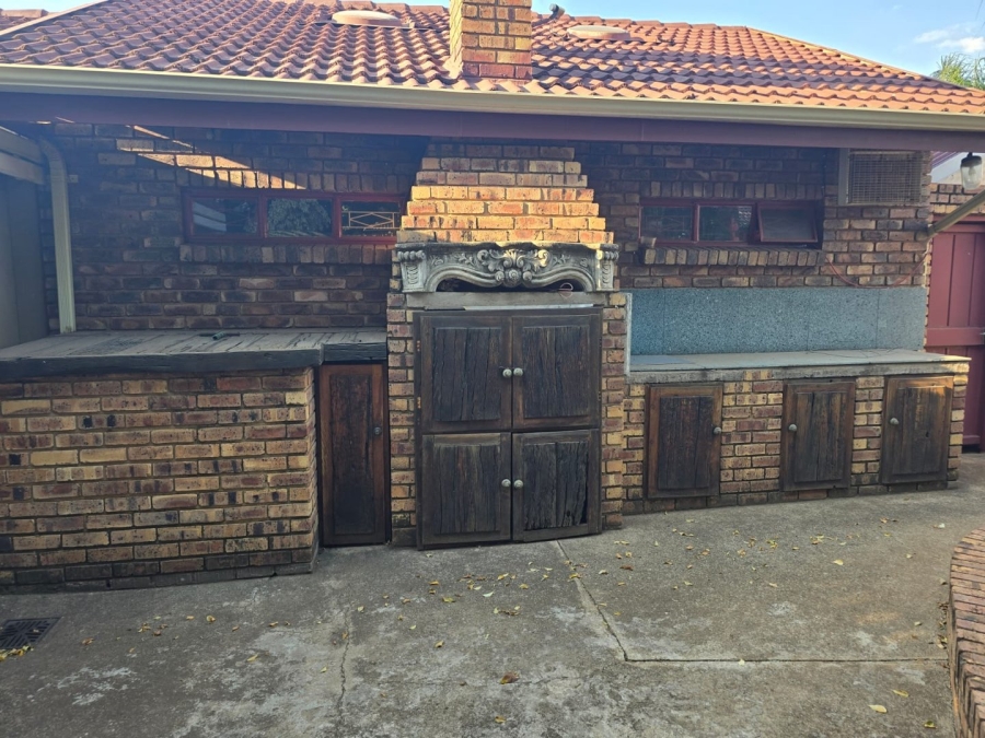 3 Bedroom Property for Sale in Montana Park Gauteng